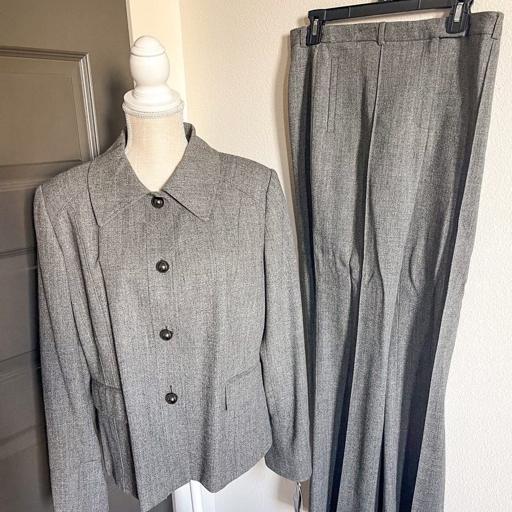 Alfani 100% Wool PantSuit Set